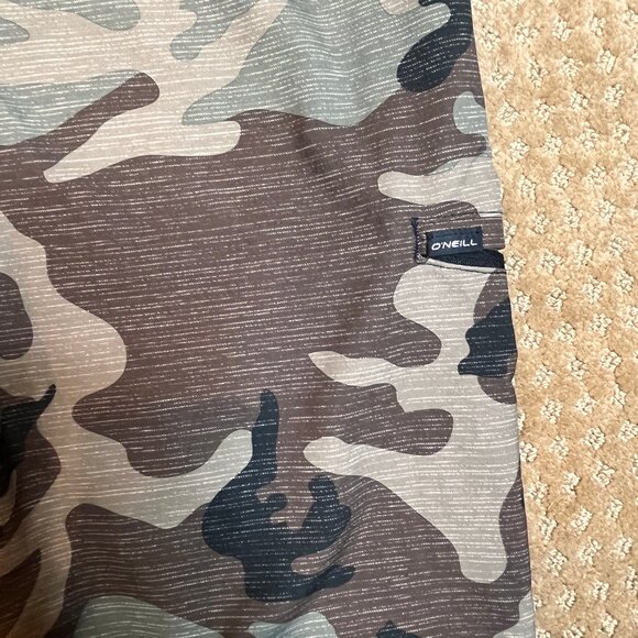 O’Neill Hyperfreak Camo Board Shorts XLONG Outdoor Camping Hiking Hunting EUC 32 - Picture 9 of 10